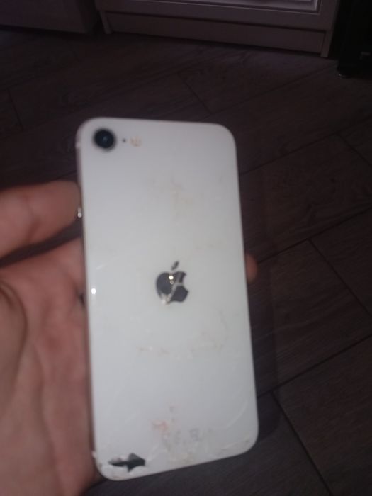 Iphone se 64 гигов