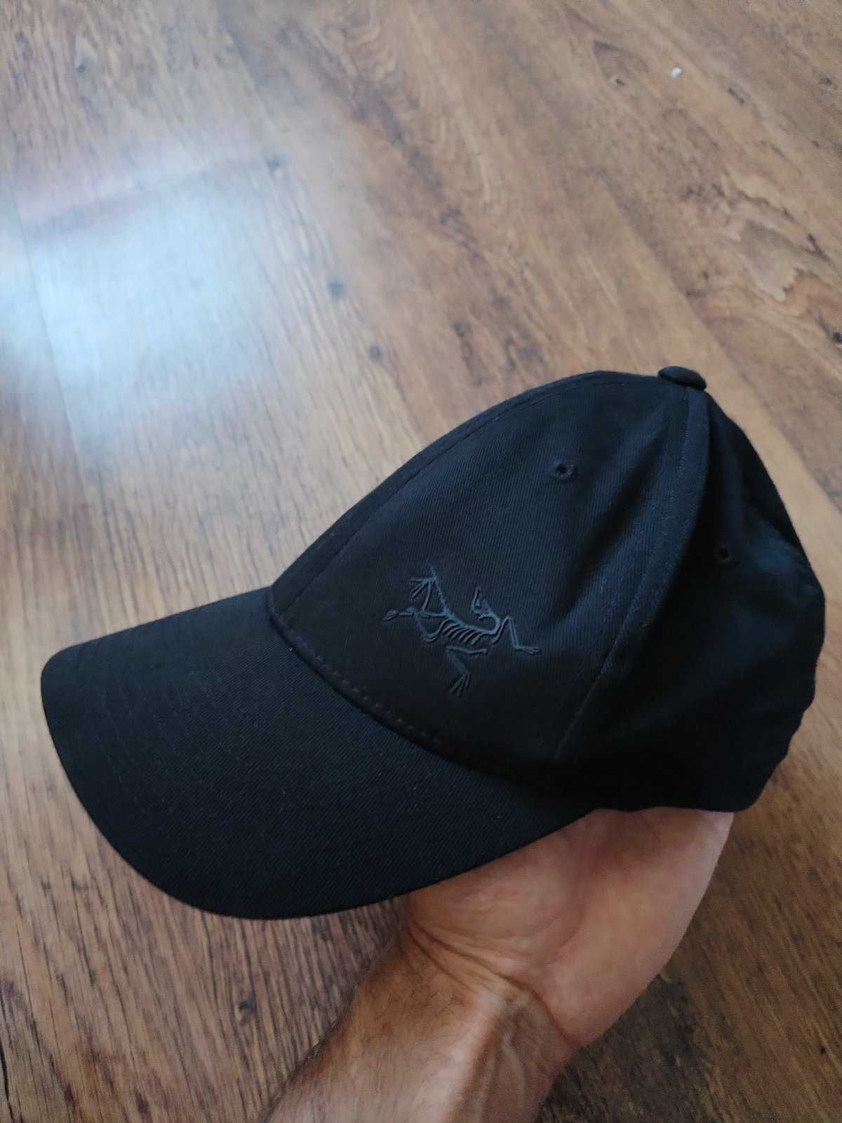 Arc'teryx Bird Cap - страхотна шапка FlexFit размер С-М