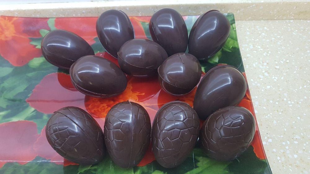 Поликарбонатные формы для шоколадных яиц "Киндер" "Kinder"