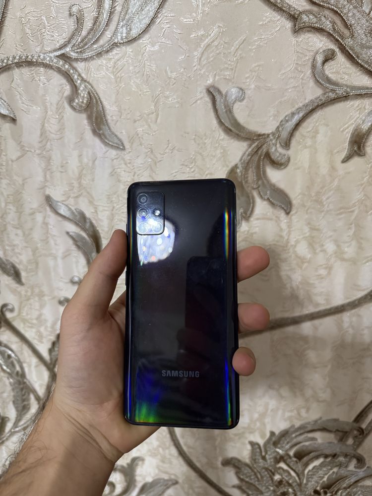 Samsung galaxy A51 64talik