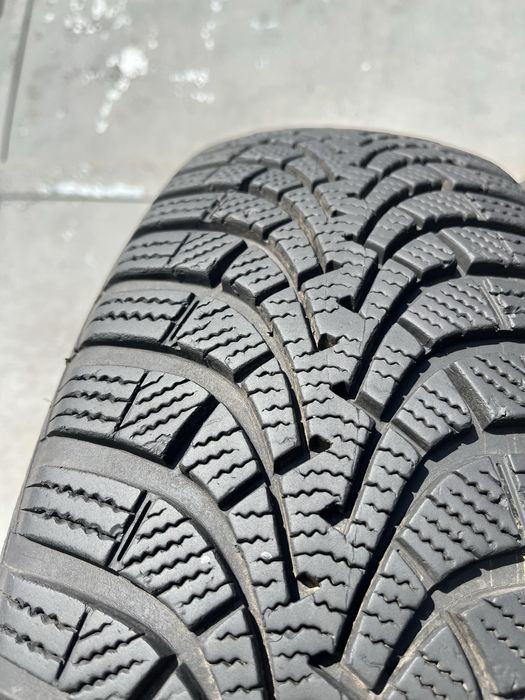 2 бр. зимни гуми 195/65/15 GoodYear 6,5 mm DOT 3514
