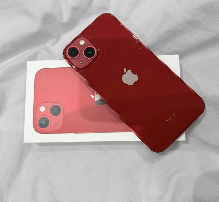 Телефон Iphone 13
