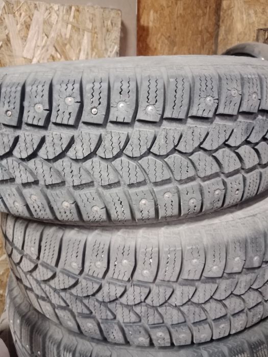 Продам 2шины Тигар