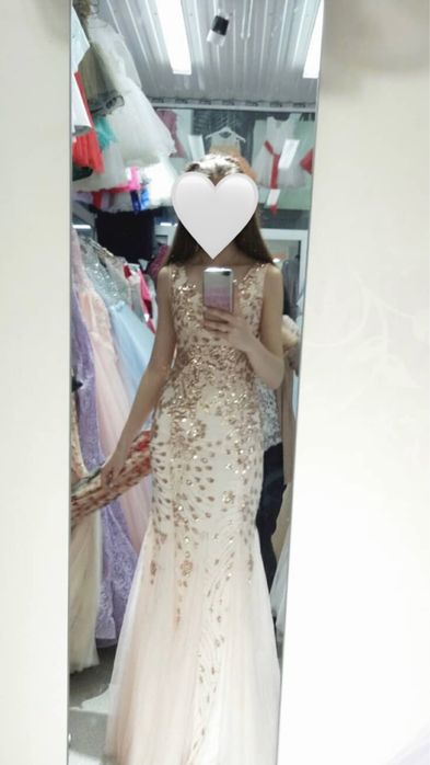 Продам вечернее платье