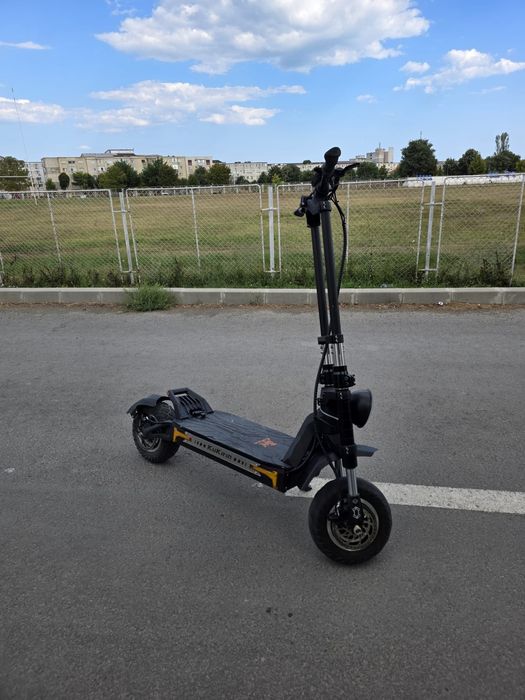 Vând kukirin g4 max