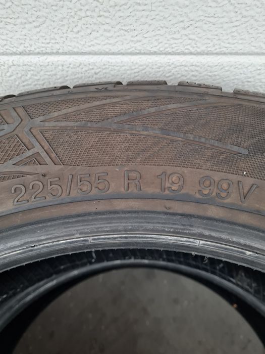 Зимни гуми 2 броя VREDESTEIN WinTracPro 225 55 R19 дот 4720