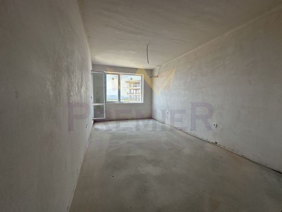 Продава се Тристаен апартамент в Варна, Владислав Варненчик - 94 кв.м за 1788 €/кв.м - Снимка #4