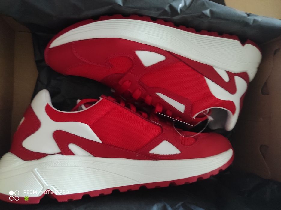 Сникърси Дарис Нови - 39 номер Нови