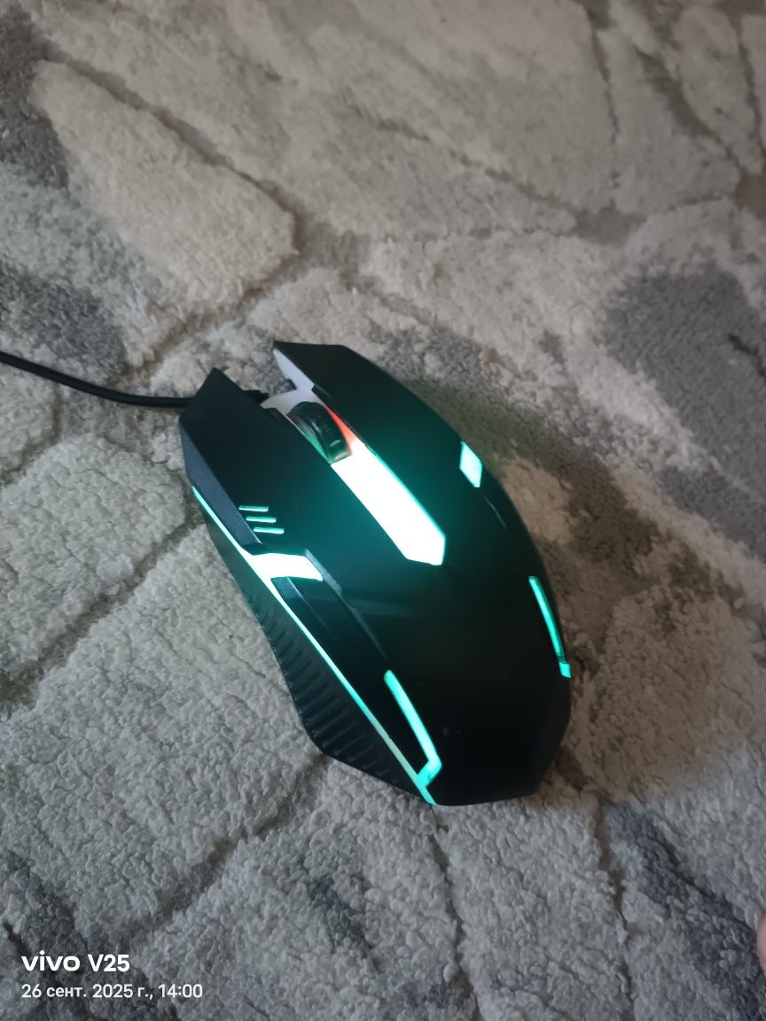 Продам мышку RGB