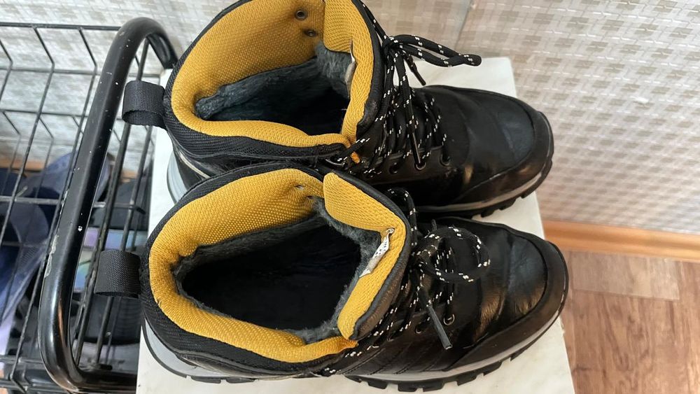 Продам зимнию обувь!