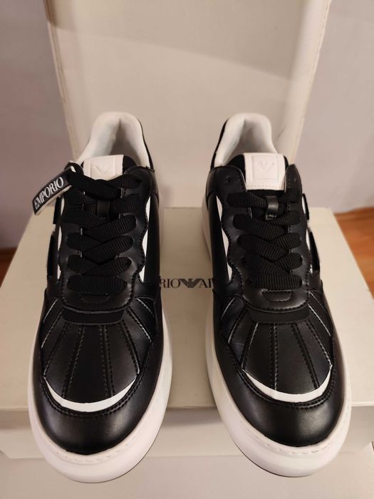 Дамски спортни обувки Armani Exchange