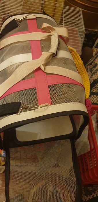 Продам переноску для кошек