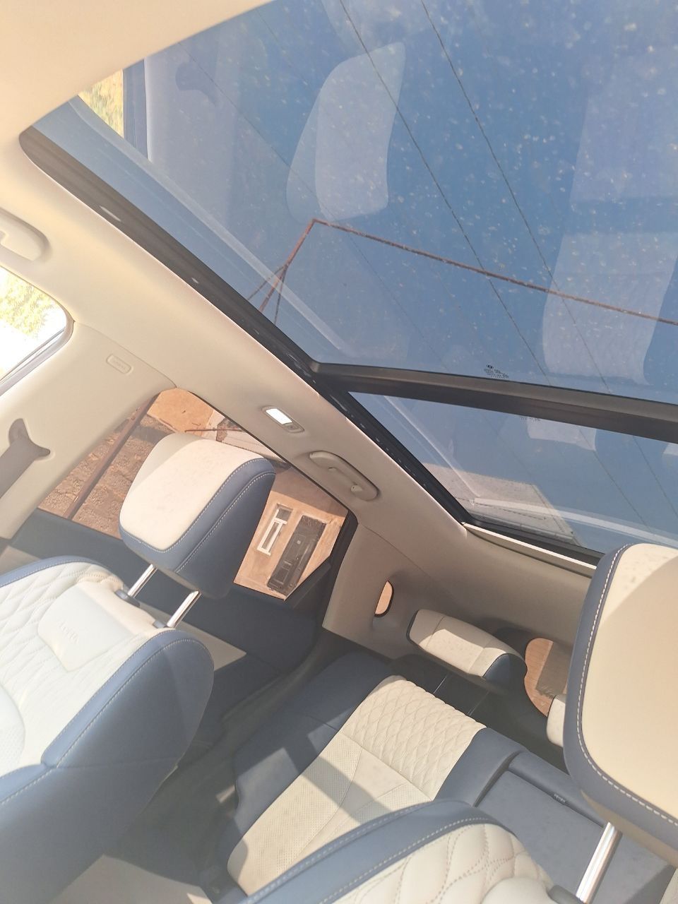 Продам свою ласточку DONGFENG AEOLUS HUGE 2024 Чёрный цвет в идеальном