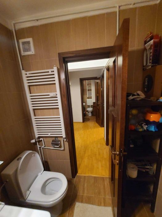Apartament 3 camere ,2 bai,bloc 1997,renovat , zona Ultracentrala
