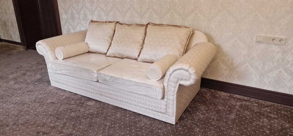 Продам диван и 2 кресла. Можно в рассрочку. Мягкая мебель