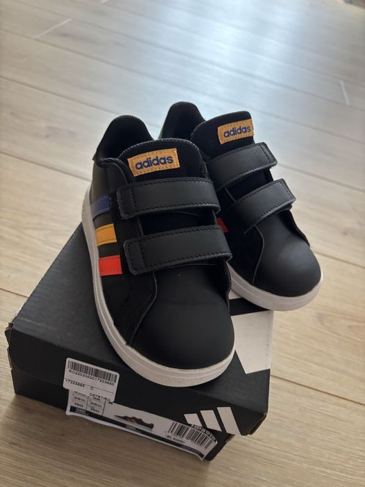 Vand adidasi Adidas