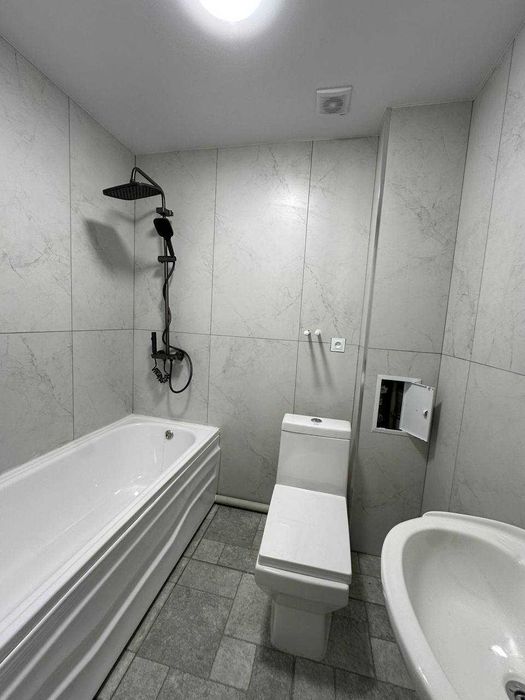 Продаётся 2х квартира на 3 этаж орр ФАЙЗОБОД