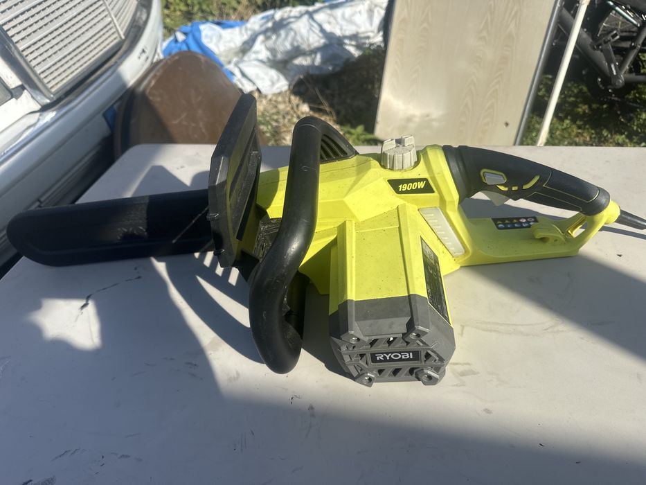 Vind drujba electrica Ryobi
