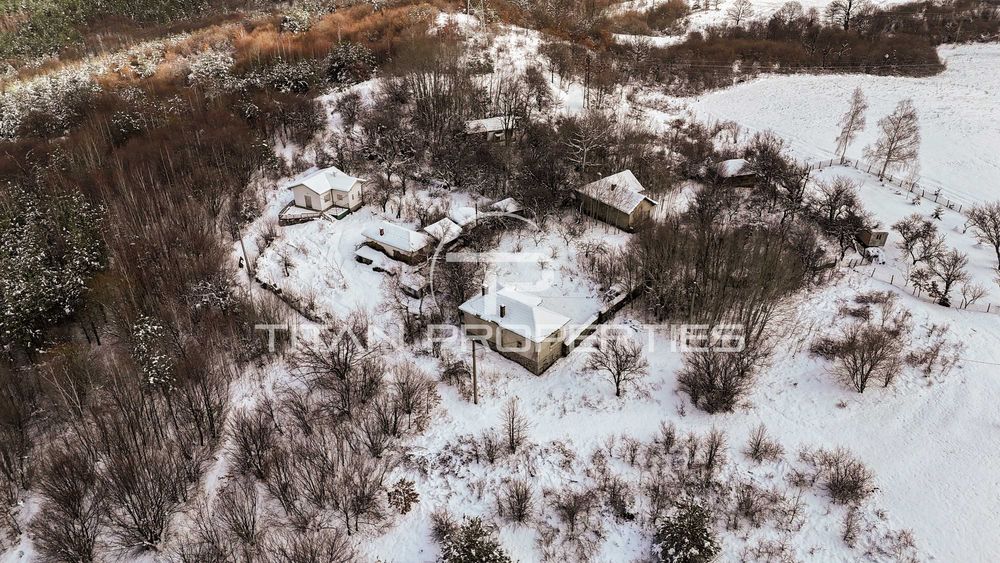 Продава се Къща в с. Железница, Област София-град - 65 кв.м за 1354 €/кв.м - Снимка #2