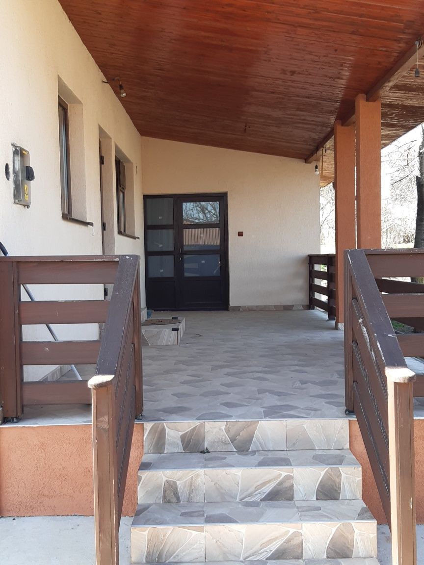 Casa de vânzare..