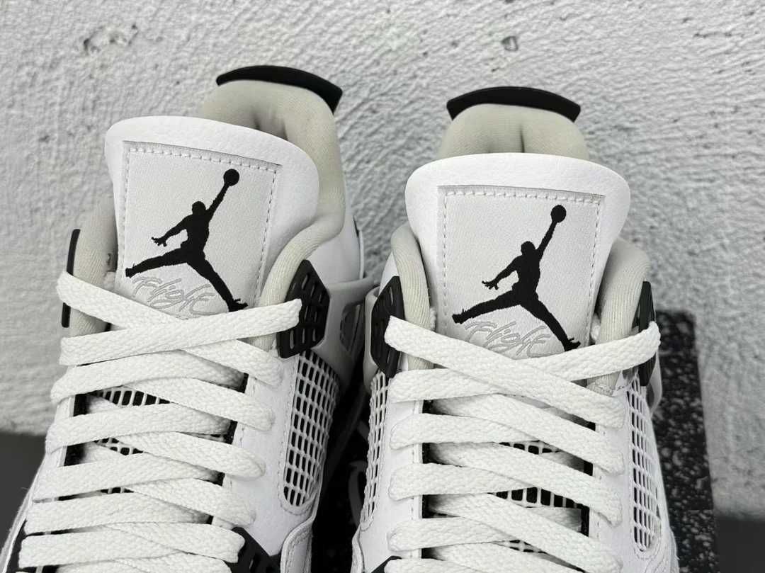 Jordan 4 military black