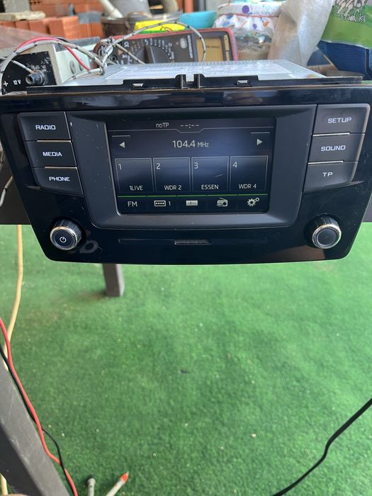 оригинално радио за skoda