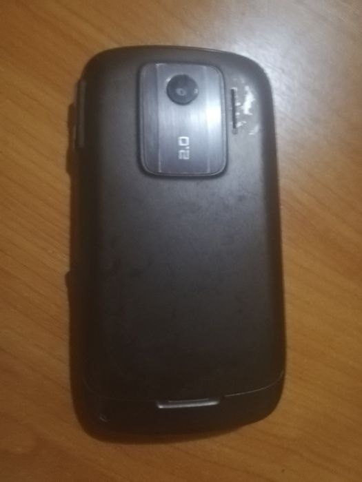 Telefon huwaei cu butoane liber de retea