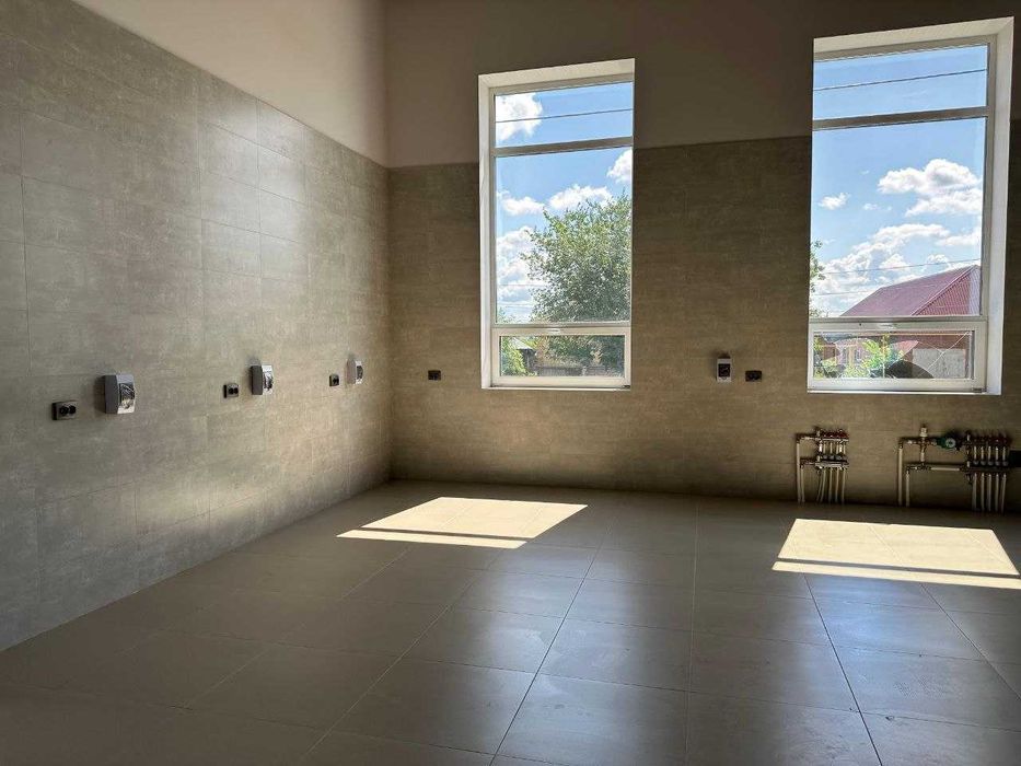 Отдельно-стоящее здание