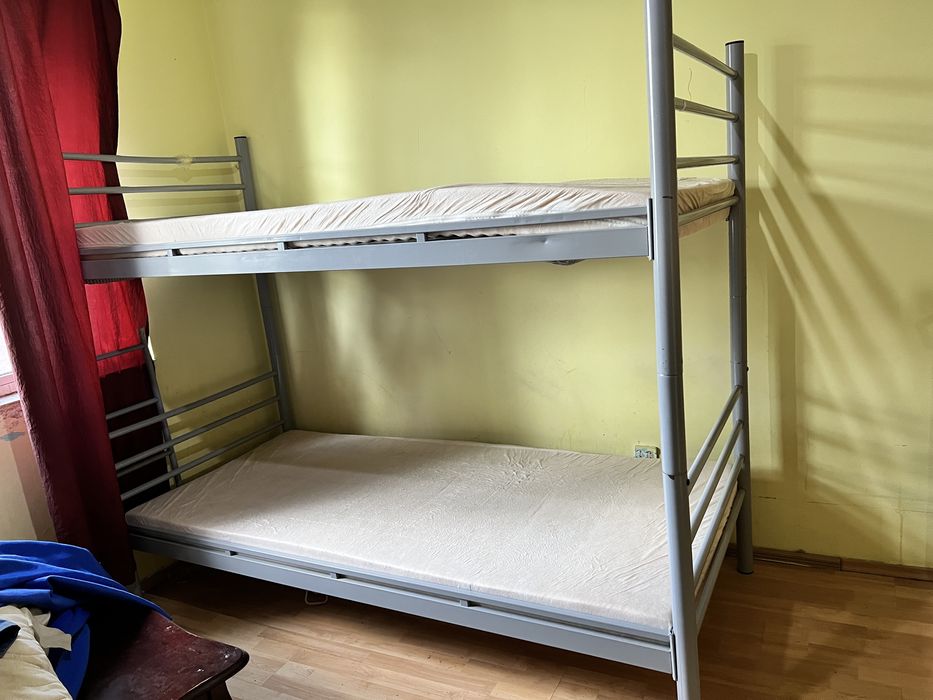 Paturi fier utilizate