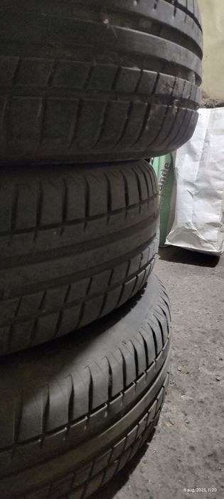 Cauciucuri cu jenti tablă