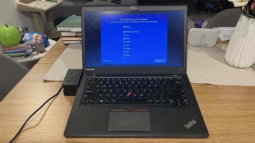 Laptop Lenovo T450s + docking station
