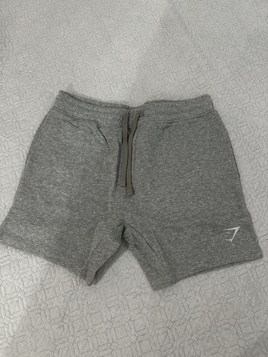 Pantaloni scurti Gymshark crest 7” shorts, grey, M, pentru barbati