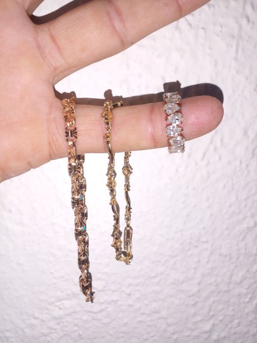 Отдам почти даром