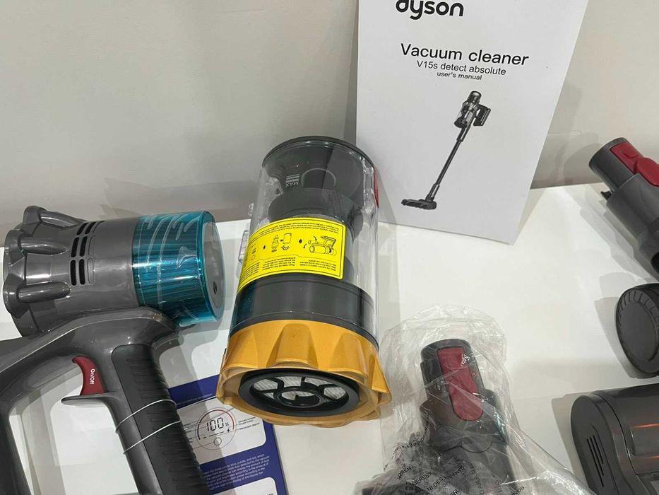 Dyson V15s Detect Submarine