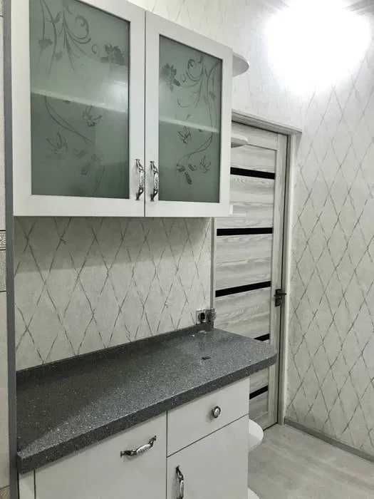 Продаётся квартира Юнусабад11 2 ком 1 этаж ремонтом отличное локация