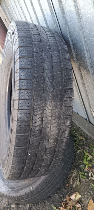 Продам 1 балон LT235/80R17