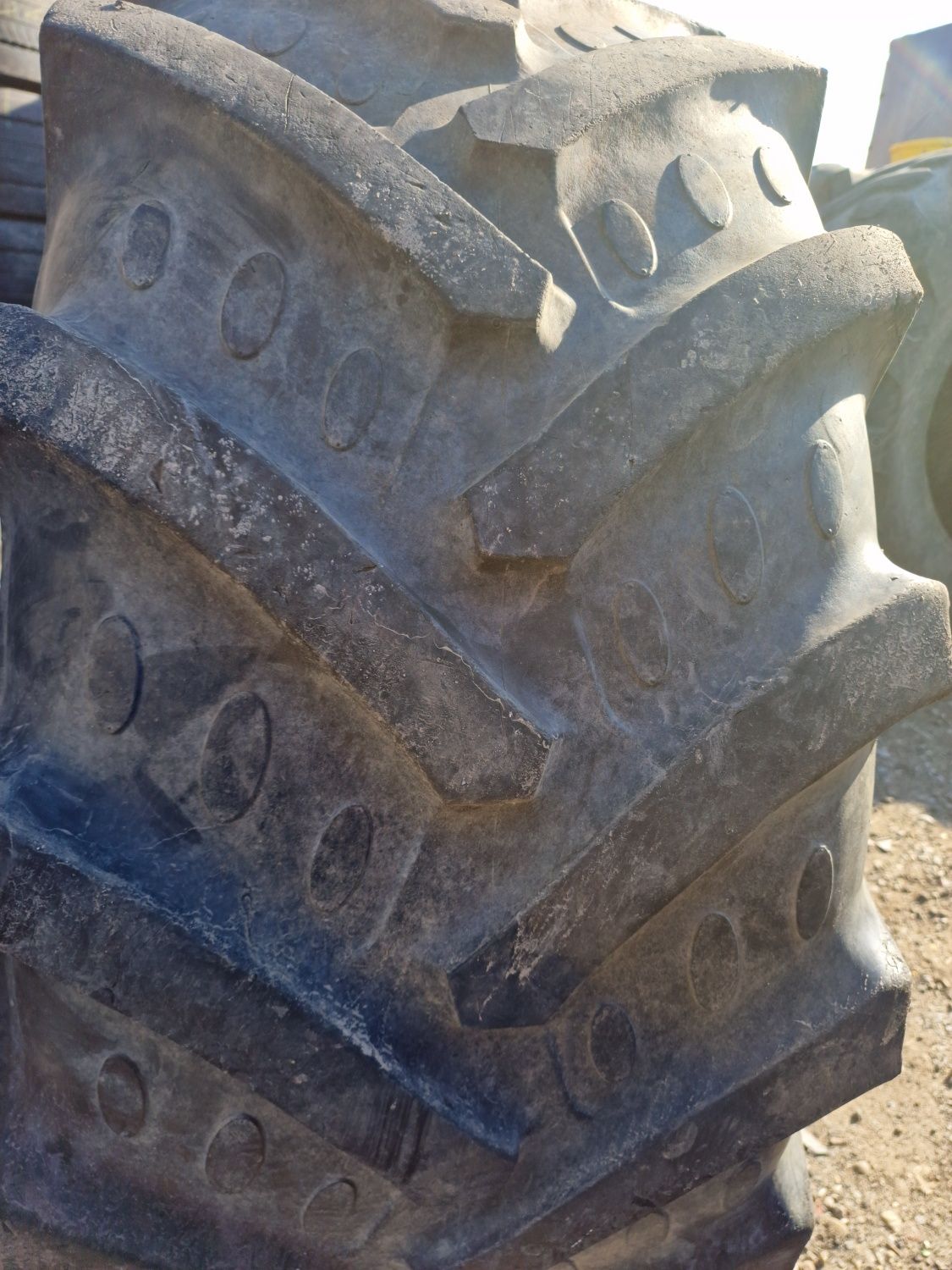 Cauciuc AGRICOL 480/70R24 marca BKT