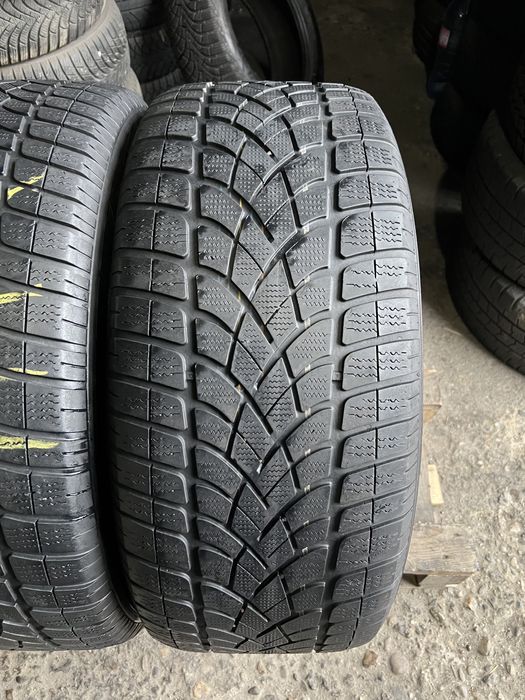 2 anvelope de iarna 265/50/19 dunlop!