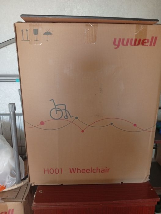 Инвалидная коляска  новая