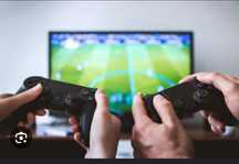 Vând ps4 slim  in stare buna
