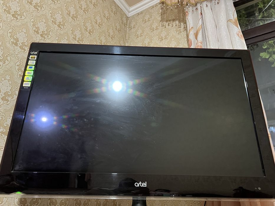 ARTEL 42tali Telivizor