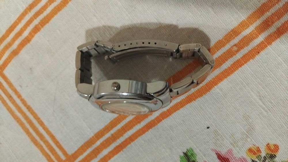 Дамски часовник PARFOIS