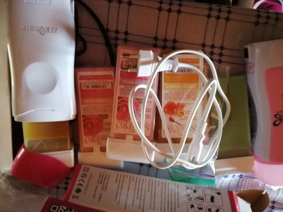 Încălzitor ceara si accesorii