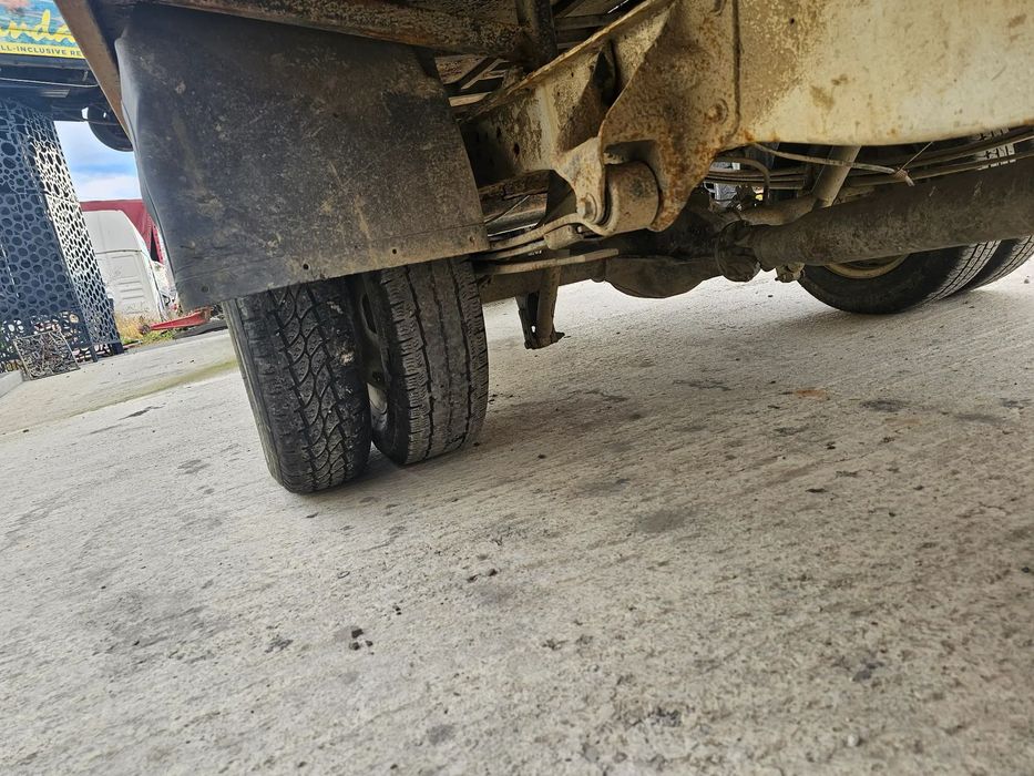 Dezmembrez Ford Transit 2.4 TDDI cod FXFA 85 kw euro 3 an 2004 punte dubla