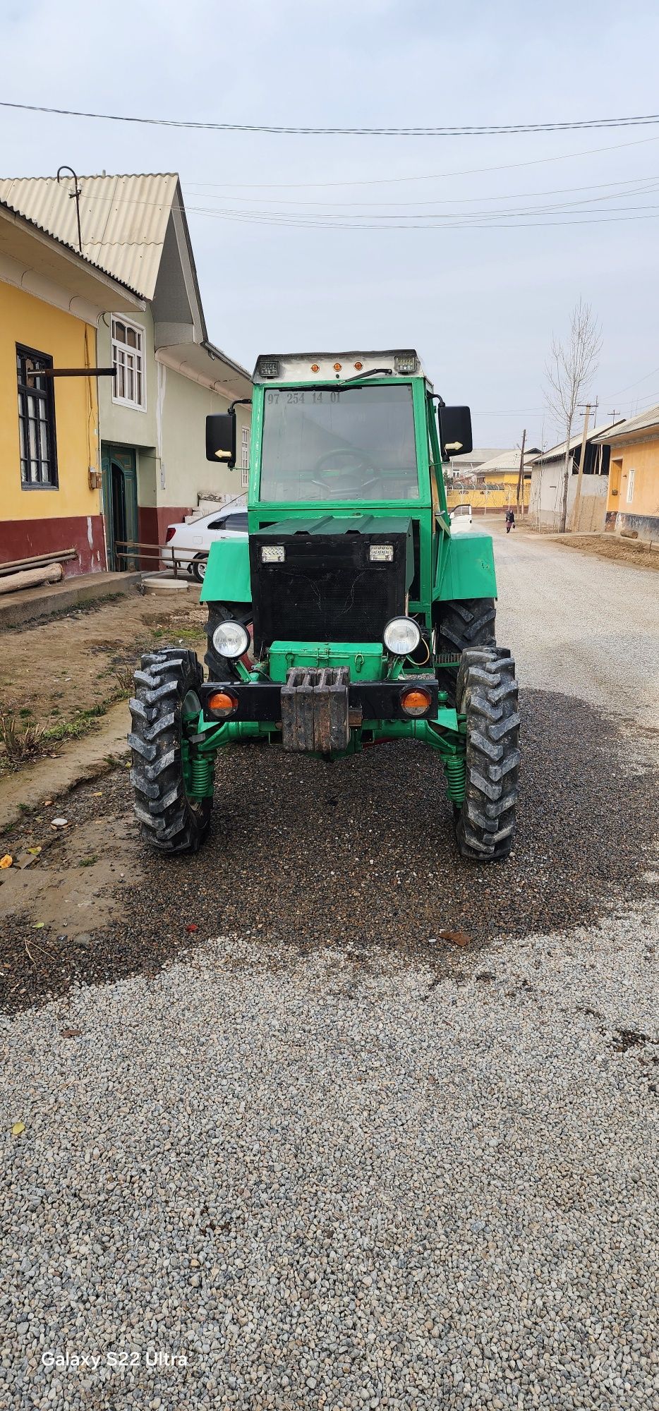 Traktor 40 mini qilingan