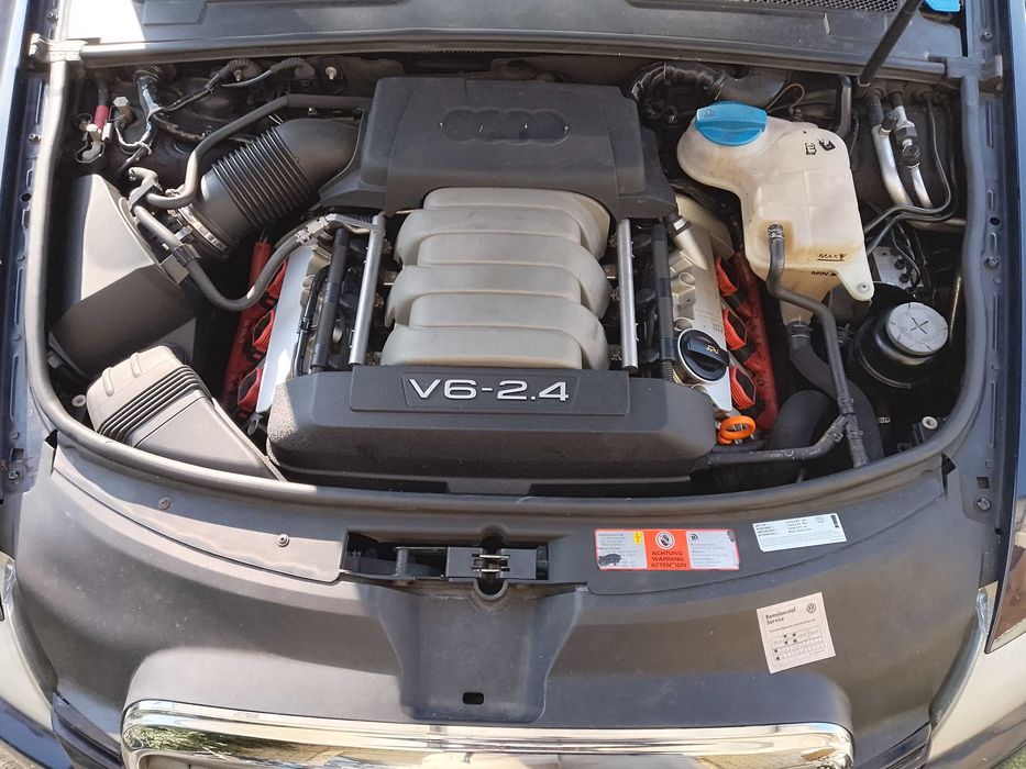 Vând audi A6 2.4 v6