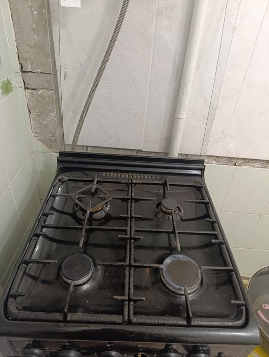Продается газ плита