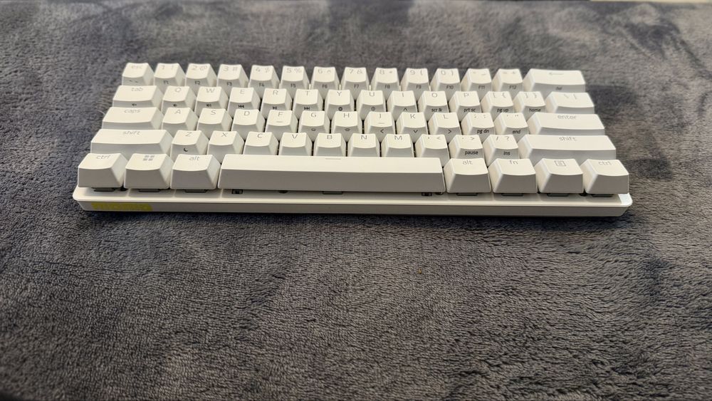 Razer Huntsman Mini  Form Factor 60%