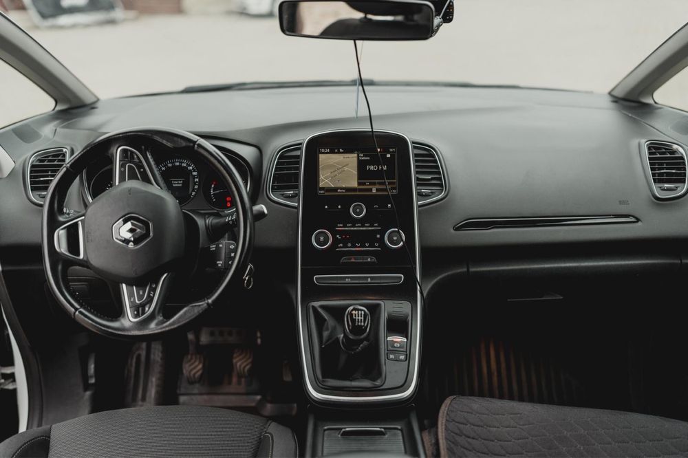 Vand Renault scenic 4