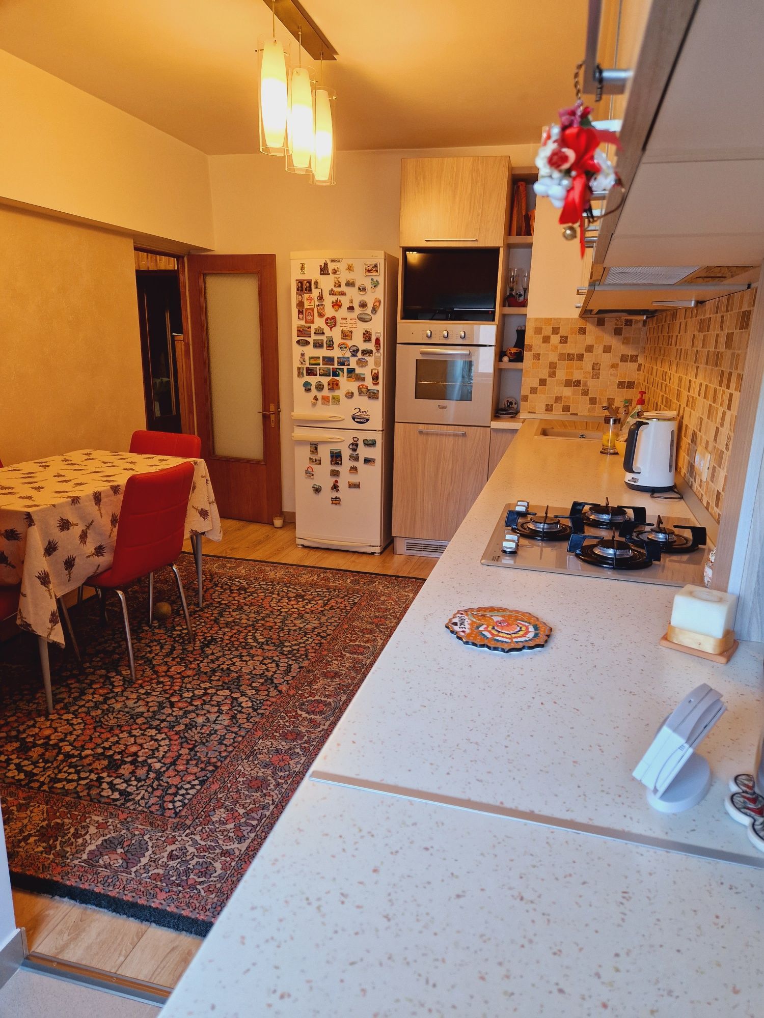 PROPRIETAR ,Vand Apartament 4 camere, Bloc Modern , zona 0 Galati